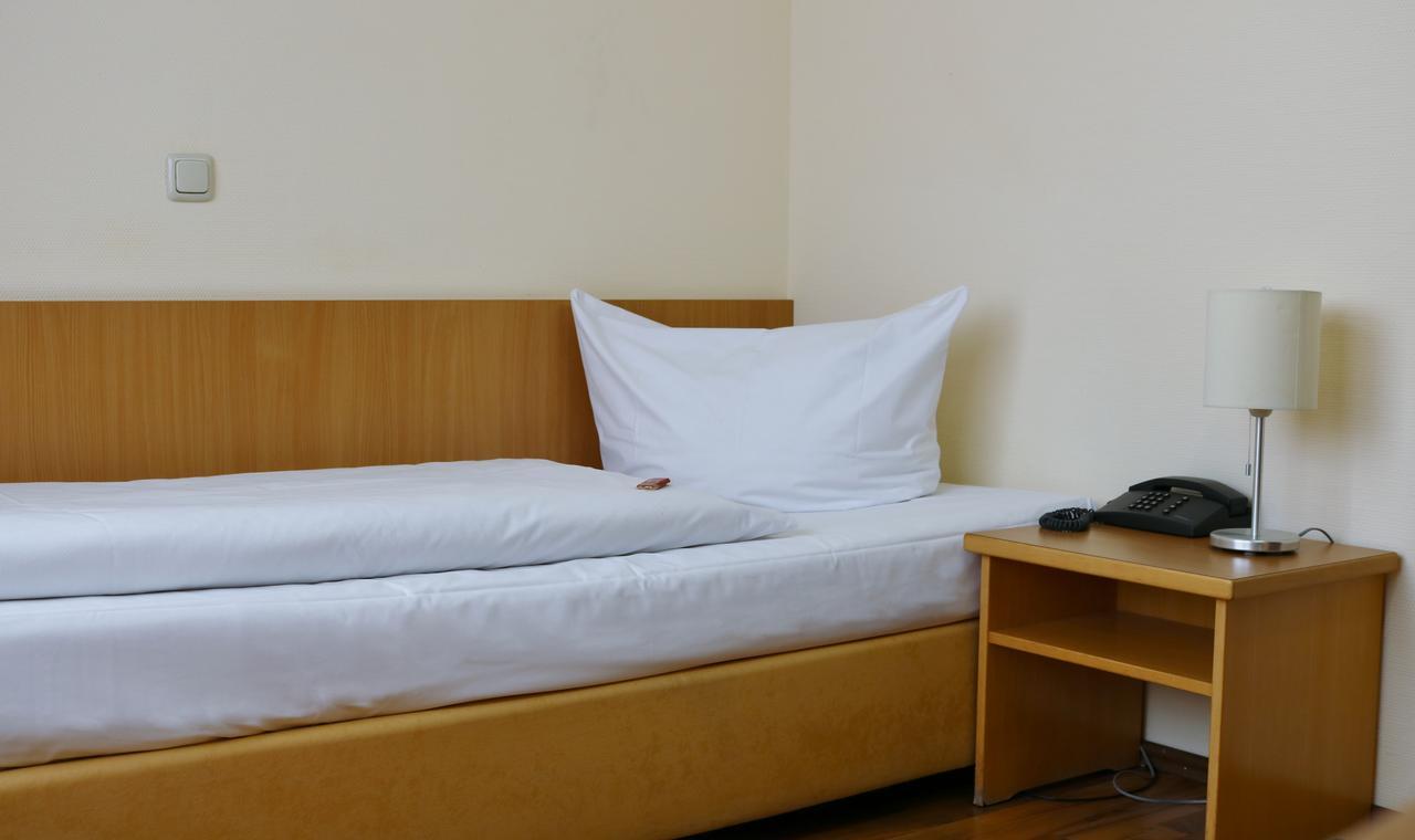 Hotel Zur Rebe Hochheim am Main Zewnętrze zdjęcie